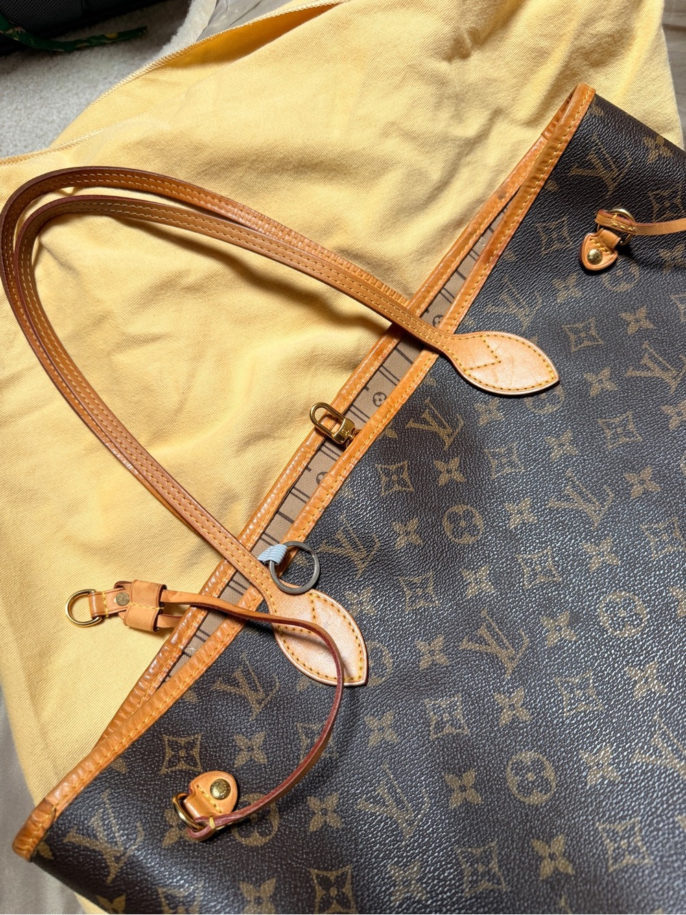 2014 Louis Vuitton Canvas Neverfull MM Tote in Brown - Picture 10 of 14